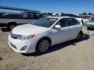 Toyota Camry HYBRID 2.5L 4 2012