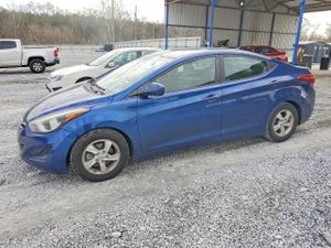 Hyundai Elantra SE 1.8L 4 2015
