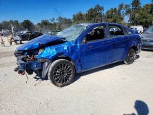 Ford Focus SES 2.0L 4 2010