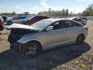 Hyundai Sonata SE 2.4L 4 2011