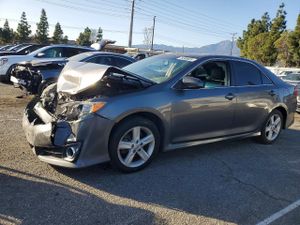 Toyota Camry L 2.5L 4 2013