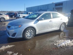 Toyota Camry L 2.5L 4 2013