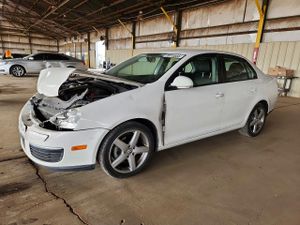 Volkswagen Jetta LIMITED 2.5L 5 2010