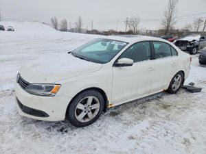 Volkswagen Jetta SE 1.8L 4 2014