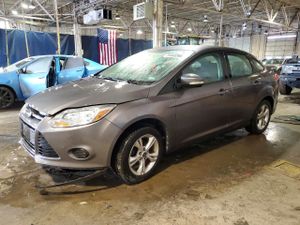 Ford Focus SE 2.0L 4 2013