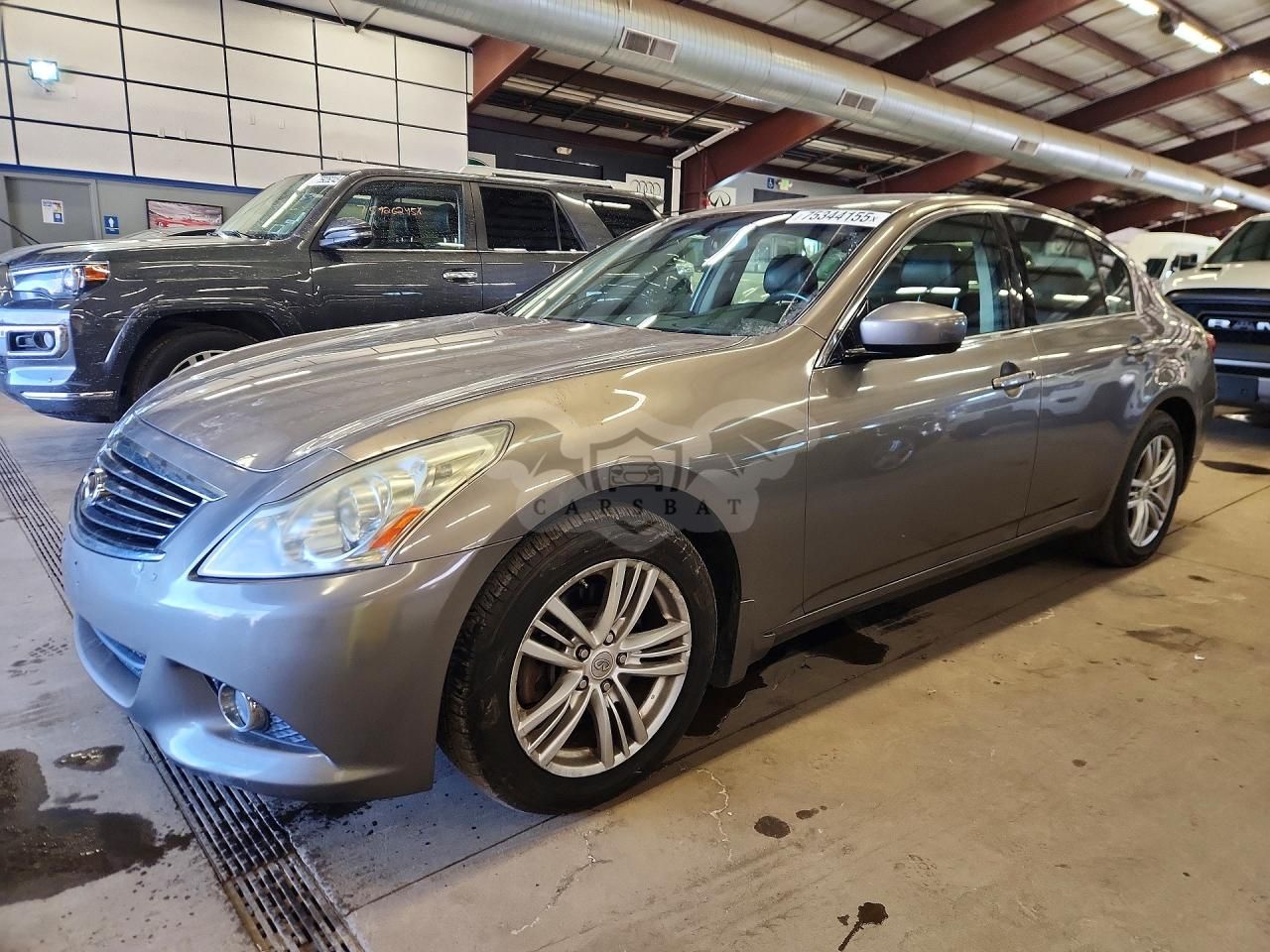 Infiniti G37 3.7L 6 2012