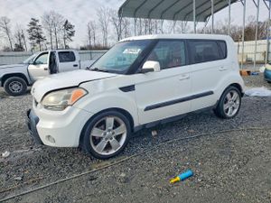 Kia Soul + 2.0L 4 2011