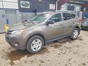 Toyota Rav4 LE 2.5L 4 2014