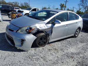 Toyota Prius 1.8L 4 2014
