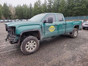 GMC Sierra K2500 SLE 6.6L 8 2015
