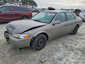 Toyota Camry CE 2.2L 4 1997