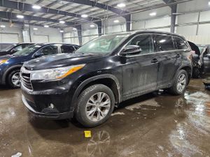 Toyota Highlander XLE 3.5L 6 2015