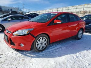 Ford Focus SE 2.0L 4 2012