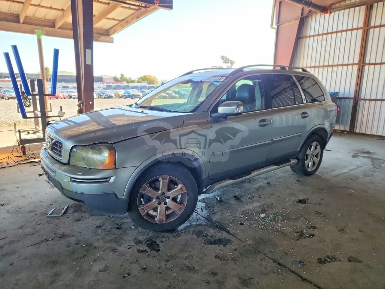 Volvo XC90 V8 4.4L 8 2011