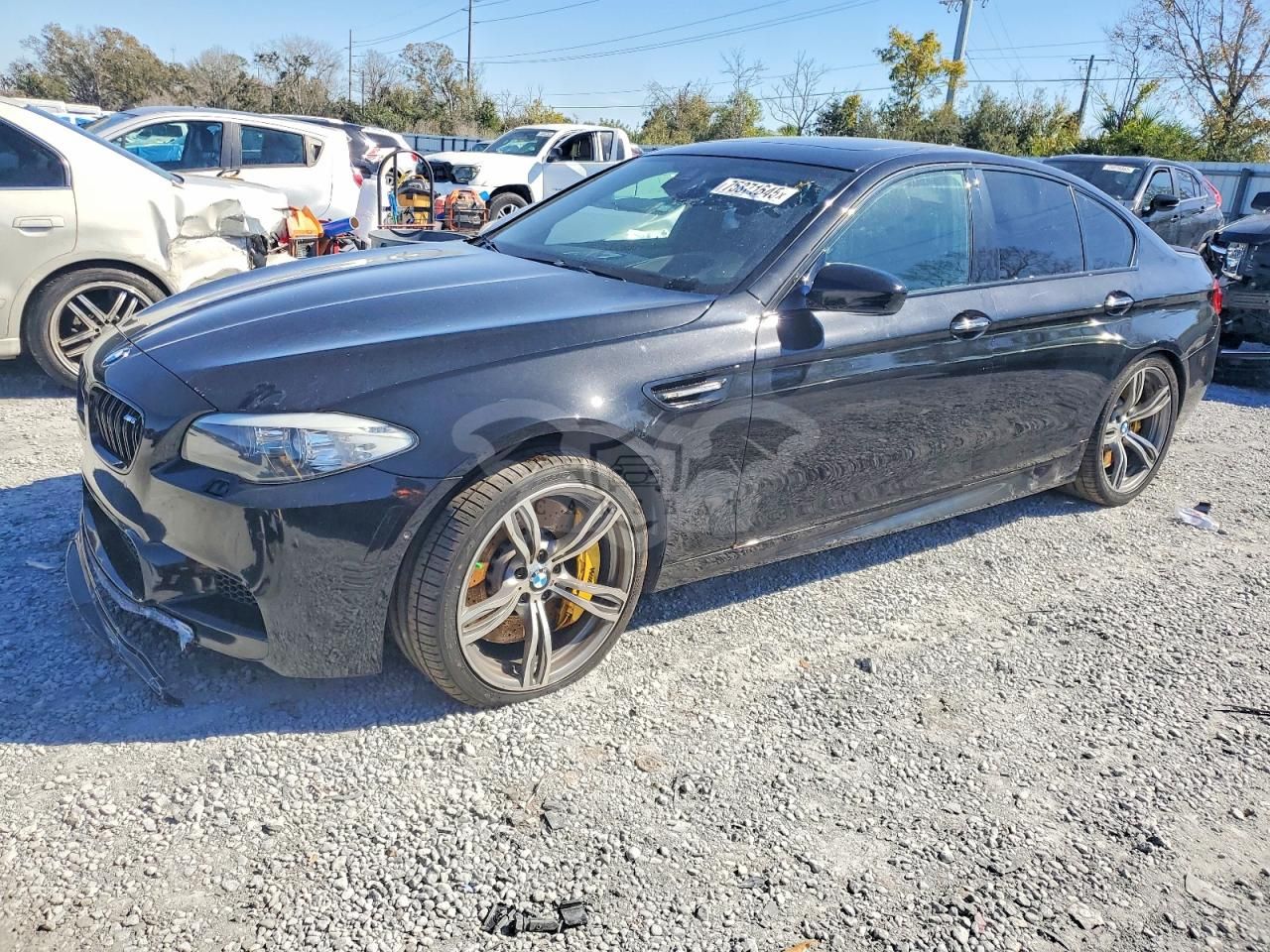 BMW M5 4.4L 8 2013