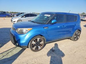 Kia Soul + 2.0L 4 2016