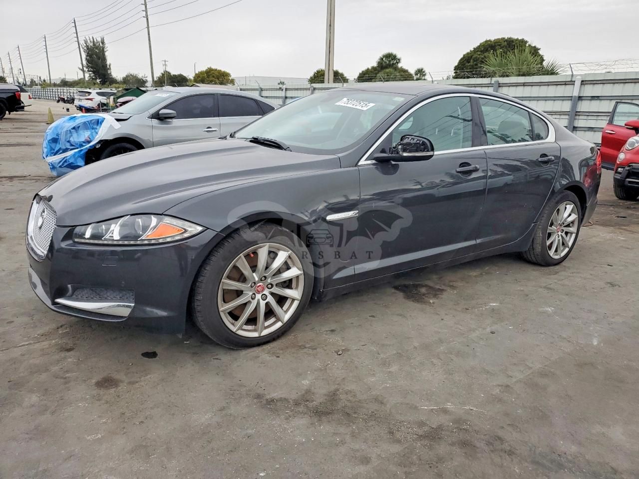 Jaguar XF 2.0T PREMIUM 2.0L 4 2015