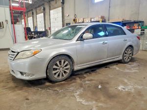 Toyota Avalon BASE 3.5L 6 2011