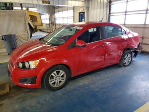 Chevrolet Aveo (Sonic) LT 1.8L 4 2012