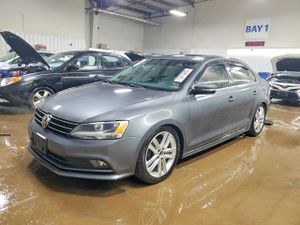 Volkswagen Jetta TDI 2 L 4 2015