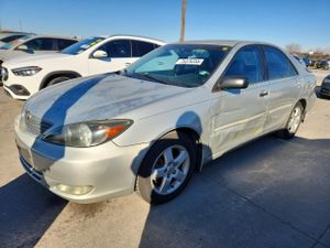 Toyota Camry LE 3.0L 6 2003