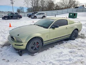 Ford Mustang 4.0L 6 2006