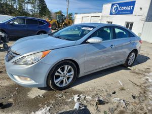 Hyundai Sonata SE 2.4L 4 2011