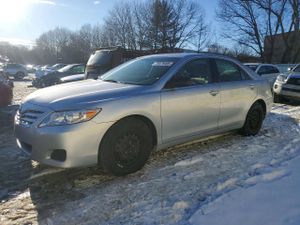 Toyota Camry BASE 2.5L 4 2010