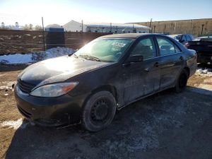 Toyota Camry LE 2.4L 4 2002