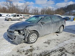 Toyota Camry BASE 2.5L 4 2012