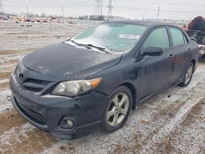 Toyota Corolla BASE 1.8L 4 2013