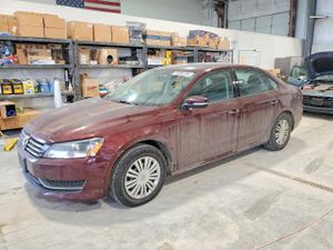 Volkswagen Passat S 1.8L 4 2014