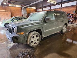 Jeep Patriot SPORT 2.4L 4 2010