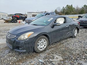 Nissan Altima S 2.5L 4 2010