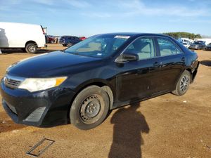 Toyota Camry L 2.5L 4 2013