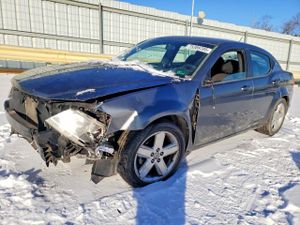 Dodge Avenger SE 2.4L 4 2013