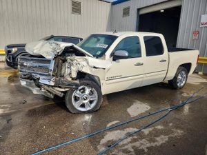 Chevrolet Silverado 1500 C1500 LT 5.3L 8 2013