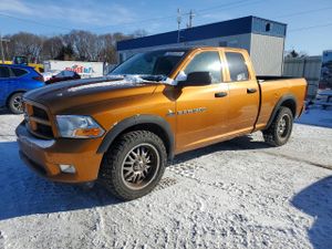 Dodge RAM ST 5.7L 8 2012