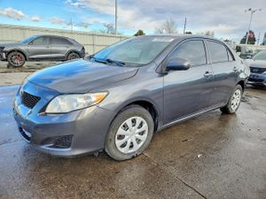 Toyota Corolla BASE 1.8L 4 2010