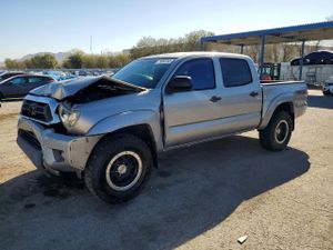 Toyota Tacoma DOUBLE CAB 4.0L 6 2015