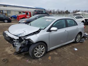 Toyota Corolla BASE 1.8L 4 2010