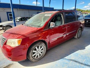 Chrysler Town & Country TOURING 3.8L 6 2010