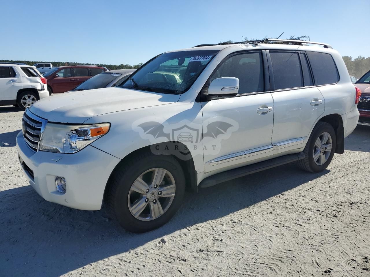 Toyota Land Cruiser 5.7L 8 2013