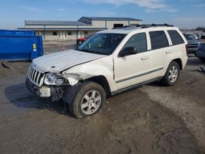 Jeep Grand Cherokee LAREDO 3.7L 6 2008