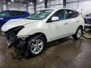 Nissan Rogue S 2.5L 4 2013
