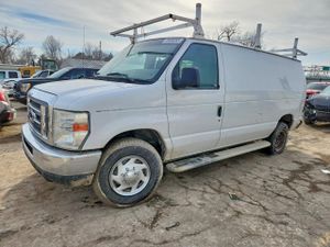 Ford Econoline E250 VAN 4.6L 8 2013
