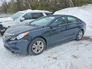 Hyundai Sonata GLS 2.4L 4 2013