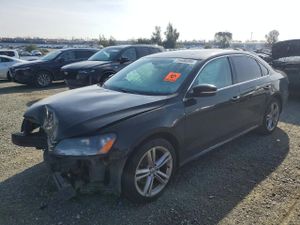 Volkswagen Passat 2 L 4 2015