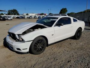 Ford Mustang 3.7L 6 2012