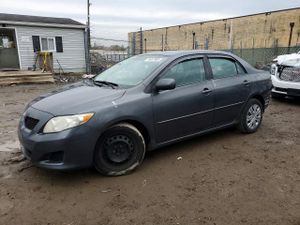 Toyota Corolla BASE 1.8L 4 2010